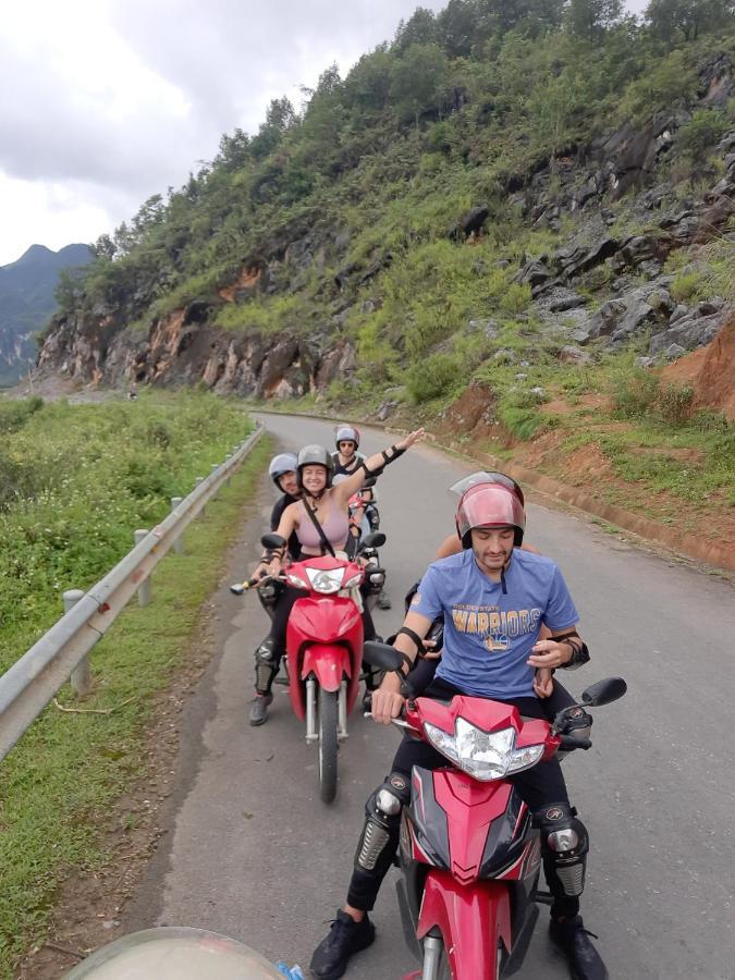 Hg Hostel Provide Tours & Motorbikes Хазянг Экстерьер фото