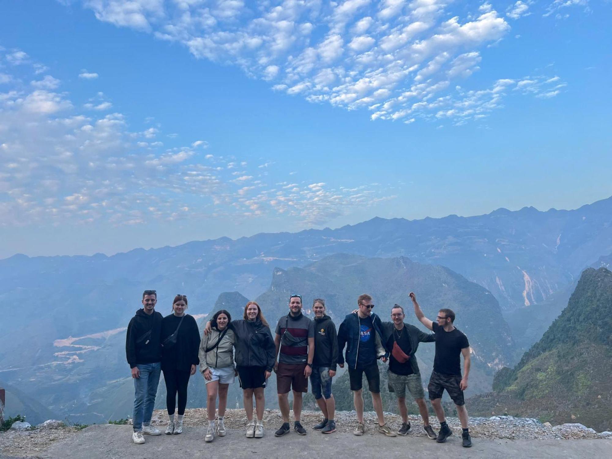 Hg Hostel Provide Tours & Motorbikes Хазянг Экстерьер фото